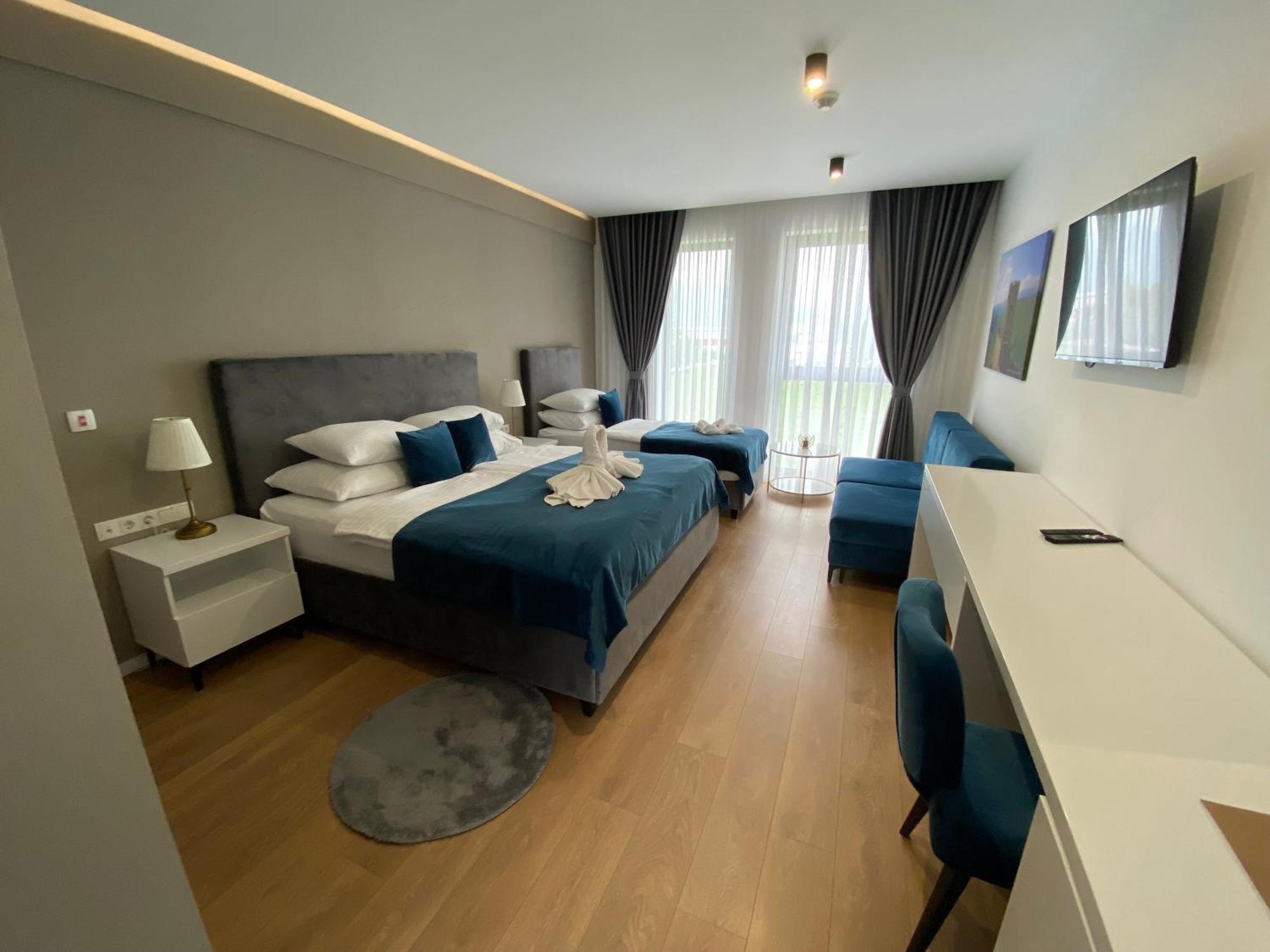 Hotel Gold Jet Bihać Buitenkant foto