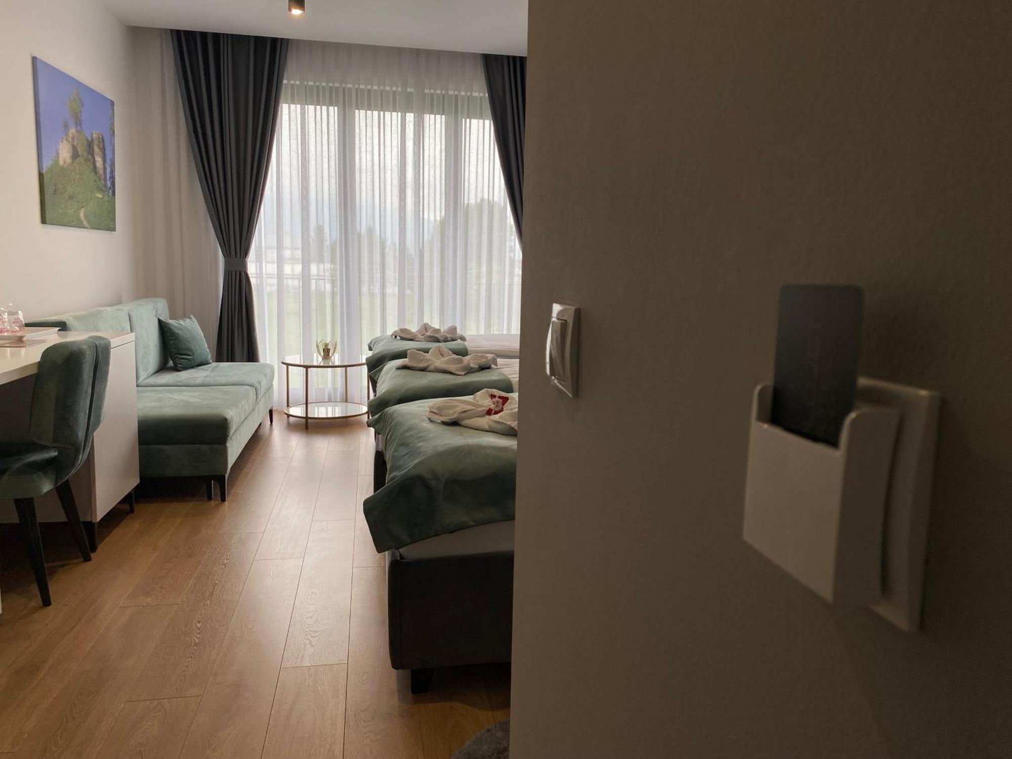 Hotel Gold Jet Bihać Buitenkant foto